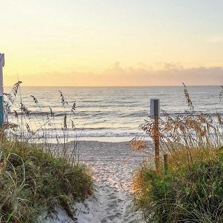 Condo With Balcony And Pool Walk To 2 Beach Accesses! Carolina Beach Exterior foto